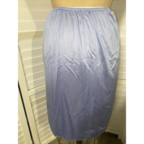 Vintage 90s Lily of France Blue Periwinkle Nylon 1/2 Slip 24.5” Long Sz Med - Picture 4 of 6